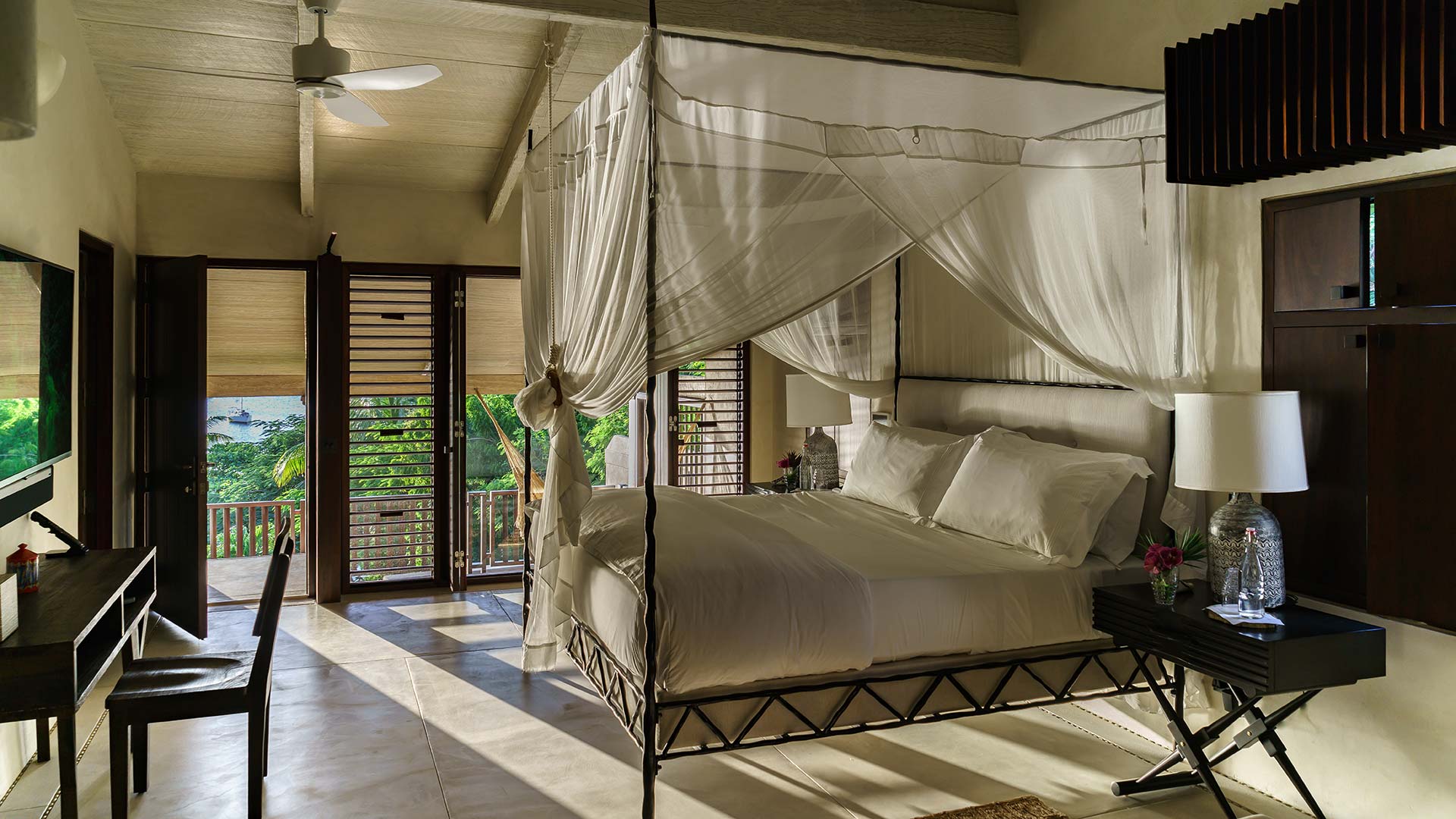 Nutmeg Master Suite Solamente Villa Grenada