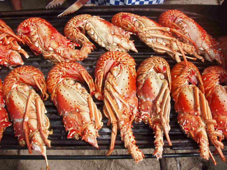 Solamente Villa Grenada Lobsters BBQ