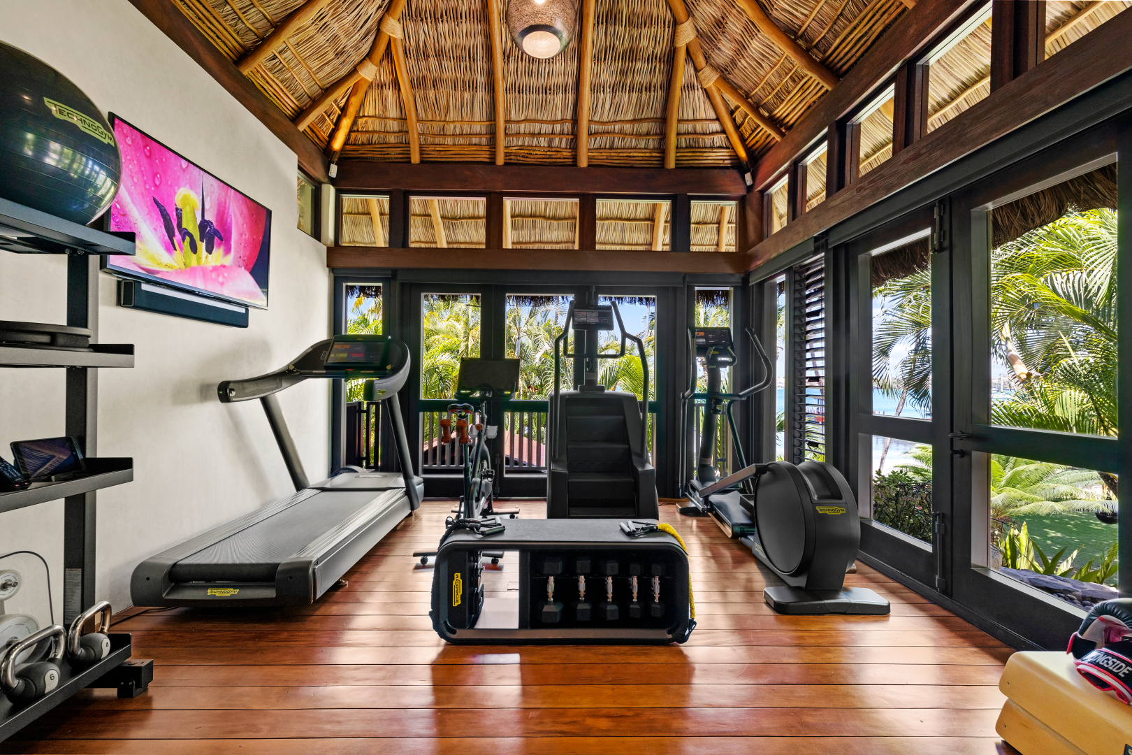 Pimento Master Suite Solamente Villa